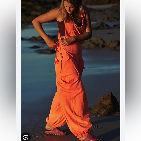 Maxi Abito Free People Arancione, Taglia XS, Estate, Senza Maniche, Halter Neck, Nuovo